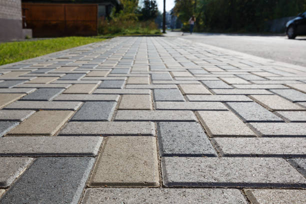 Best Driveway Paving Contractor  in Stewart Manor, NY